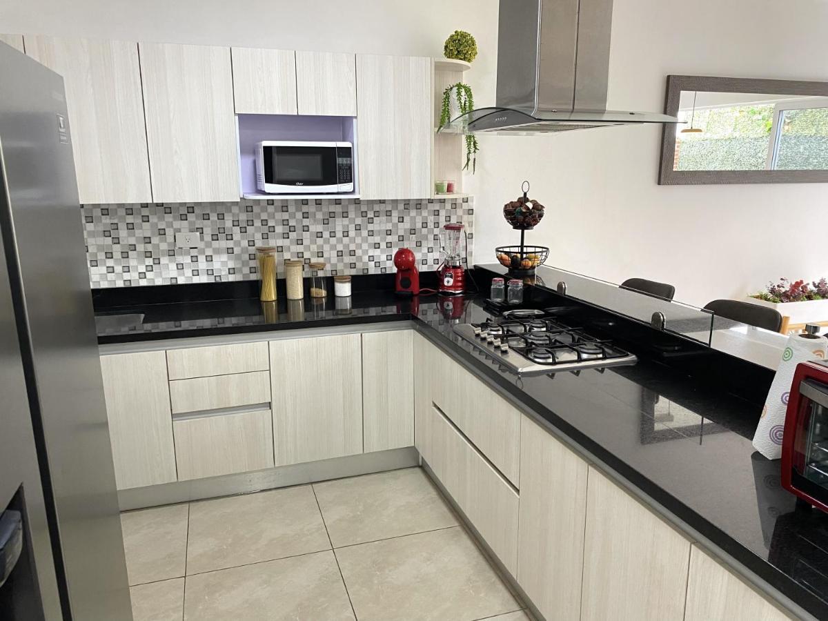 Casa Familiar Cerca De La Playa Con Terraza Privada Villa Cancun Luaran gambar